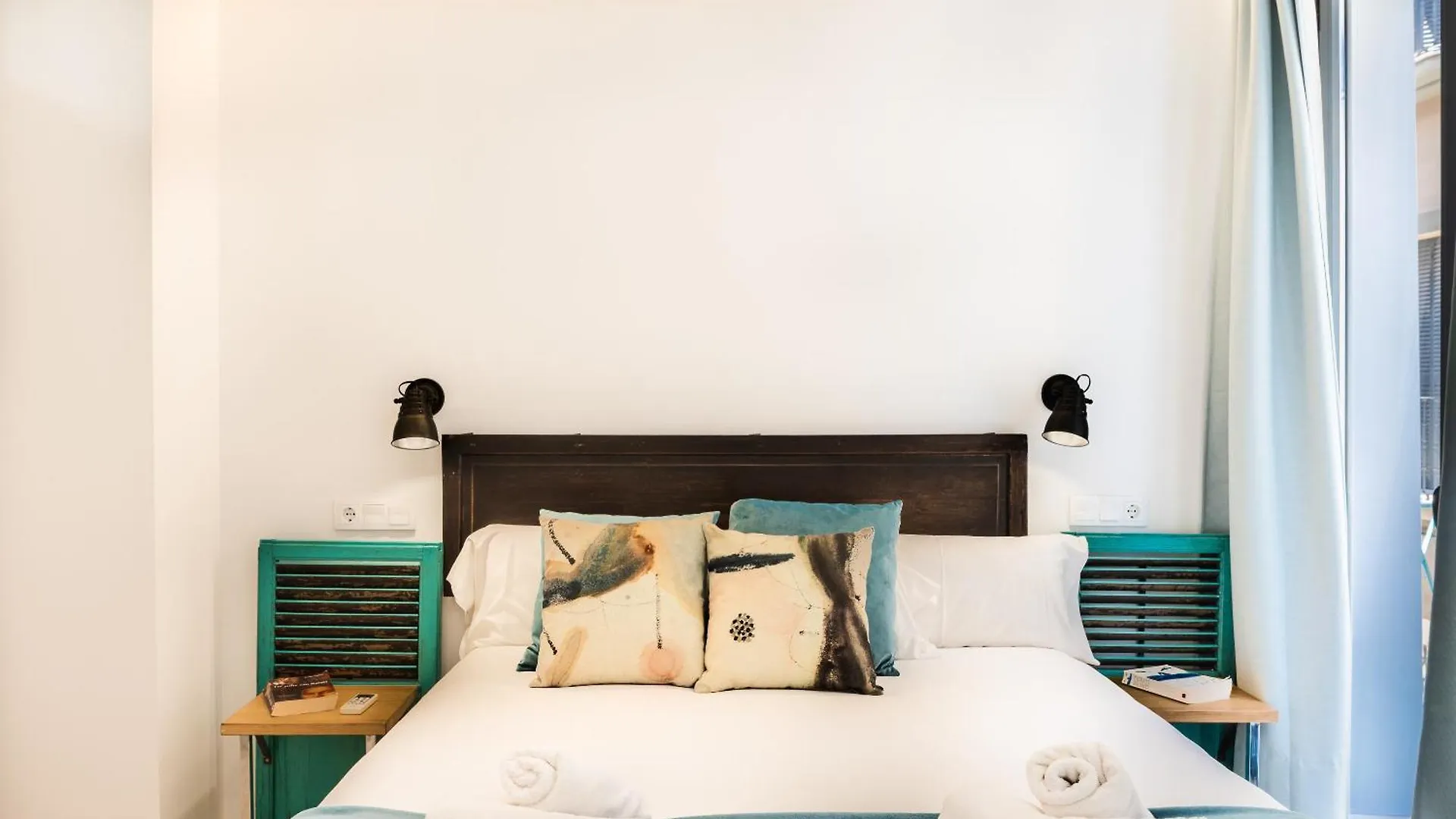 Apartment Acanthus Seville