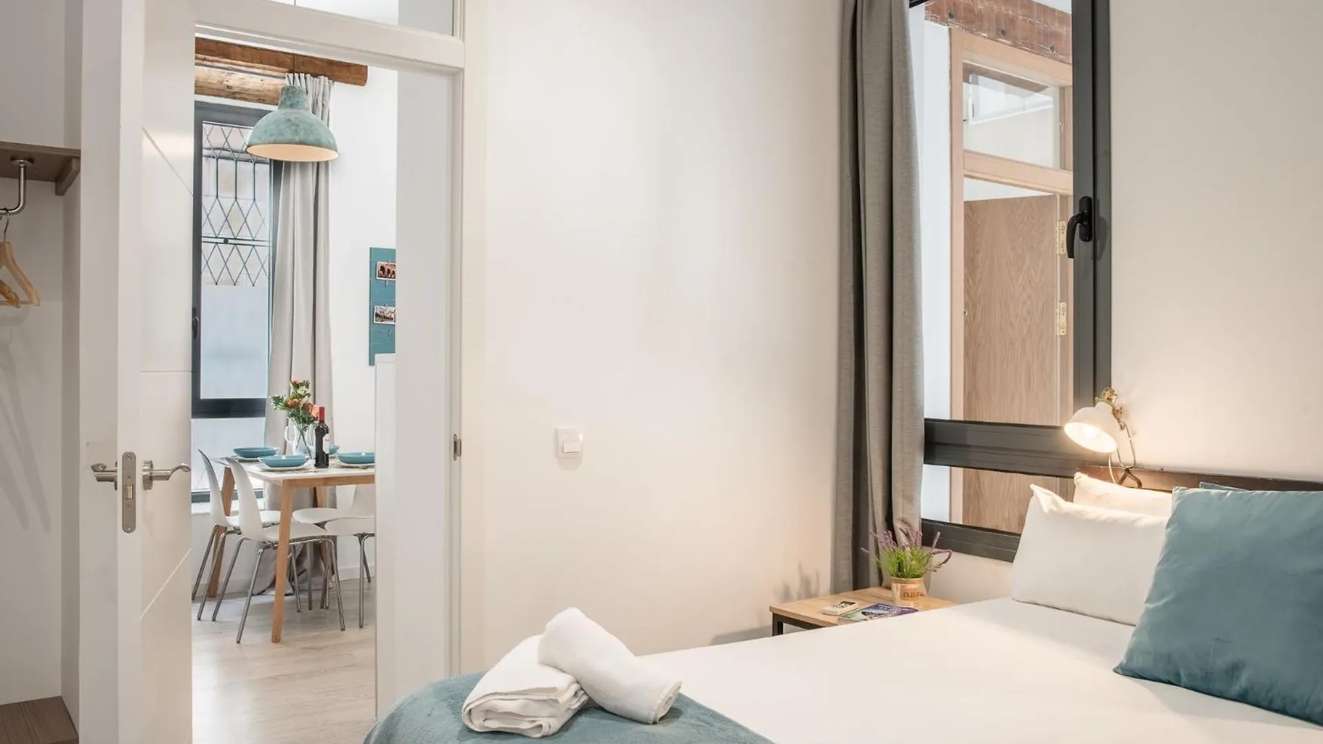 Apartment Acanthus Seville